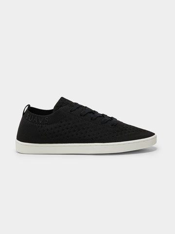 Black on White / 8