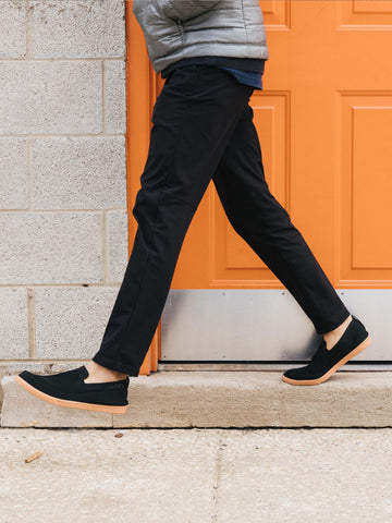 Jet Black Gum / 8